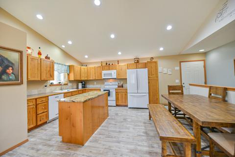 3712 E Woolard Rd, Colbert, WA 99005 photo 7