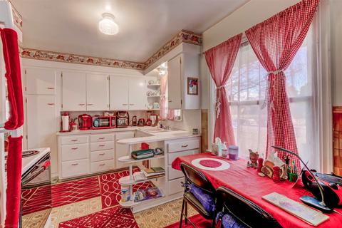 1305 Everett Ave, Spokane, WA 99207 photo 12