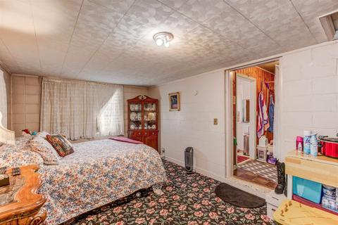1305 Everett Ave, Spokane, WA 99207 photo 17