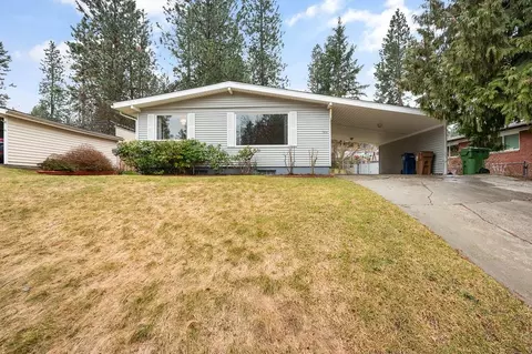 3906 E 15th Ave, Spokane, WA 99223 photo 1