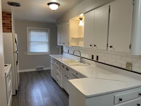 2112 E 10th Ave, Spokane, WA 99202 photo 2