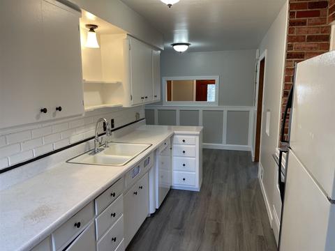 2112 E 10th Ave, Spokane, WA 99202 photo 3