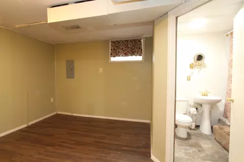 1406 E Olympic Ave, Spokane, WA 99207 photo 14