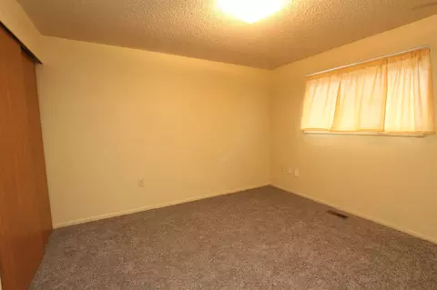 1406 E Olympic Ave, Spokane, WA 99207 photo 13