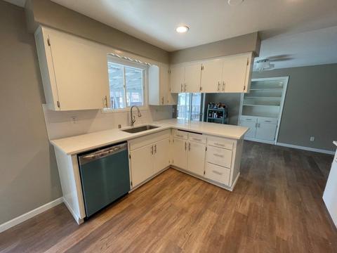 12204 E 25th St, Spokane Valley, WA 99206 photo 2