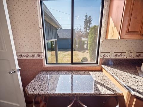 702 E 27th Ave, Spokane, WA 99203 photo 21
