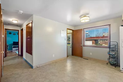 1127 E Olympic Ave, Spokane, WA 99207 photo 8