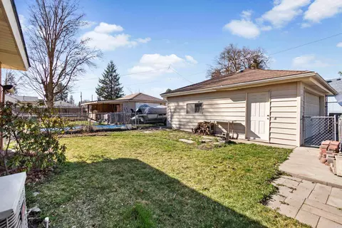 1127 E Olympic Ave, Spokane, WA 99207 photo 25