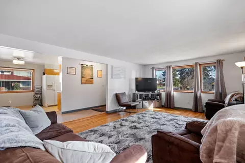 1127 E Olympic Ave, Spokane, WA 99207 photo 6