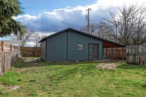 18326 E Sharp Ave, Spokane Valley, WA 99016 photo 3