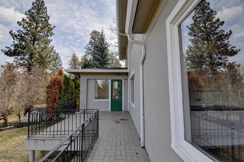 1115 E Overbluff Rd, Spokane, WA 99203 photo 34