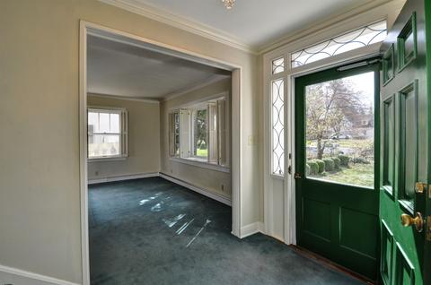 1115 E Overbluff Rd, Spokane, WA 99203 photo 3
