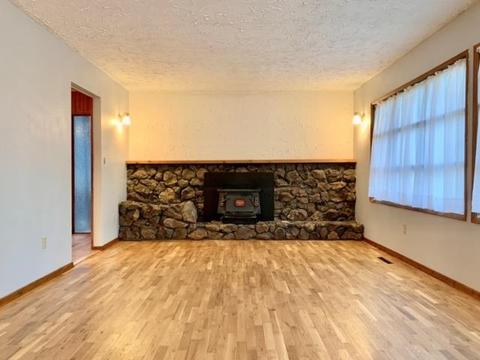 1104 E Greenleaf Dr, Spokane, WA 99208 photo 6