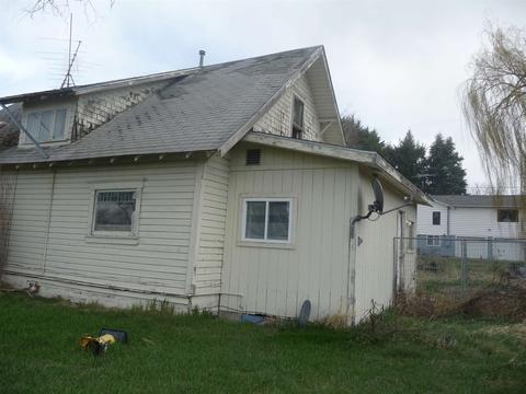 205 E 2nd St, Spangle, WA 99031 photo 2