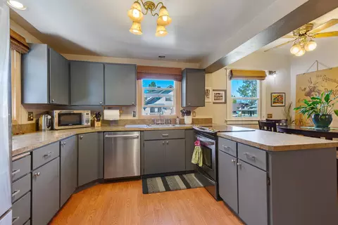 1904 E 12th Ave, Spokane, WA 99202 photo 10