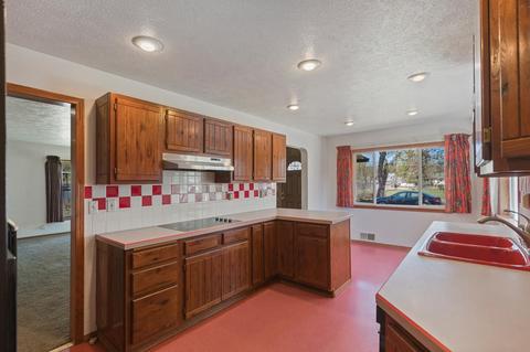8016 E Buckeye Ave, Spokane Valley, WA 99212 photo 6
