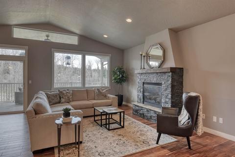 1009 E Brooklawn Dr, Spokane, WA 99208 photo 14