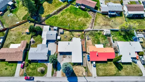 318 E Cozza Dr, Spokane, WA 99208 photo 35