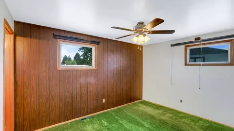 318 E Cozza Dr, Spokane, WA 99208 photo 16