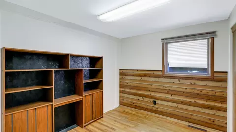 318 E Cozza Dr, Spokane, WA 99208 photo 12
