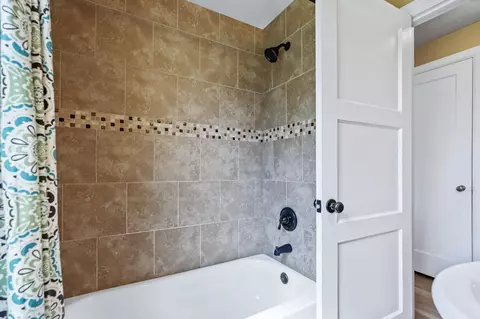 1204 E 40th Ave, Spokane, WA 99203 photo 22