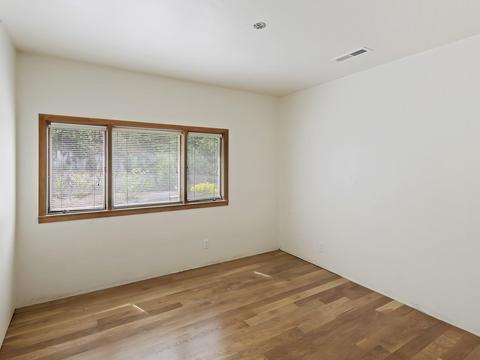 825 E Crest Rd, Spokane, WA 99203 photo 26