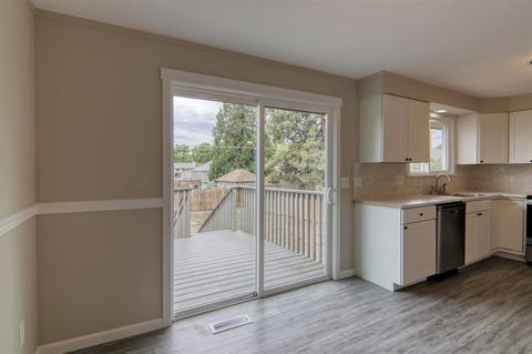 3612 E 30th Ave, Spokane, WA 99223 photo 8