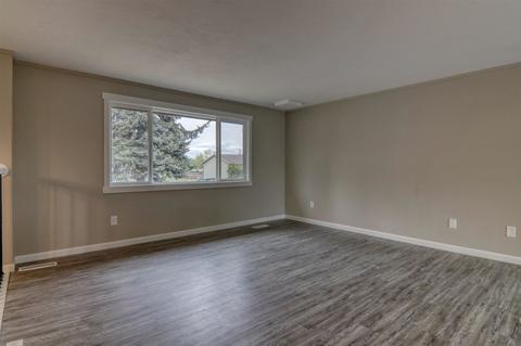 3612 E 30th Ave, Spokane, WA 99223 photo 2