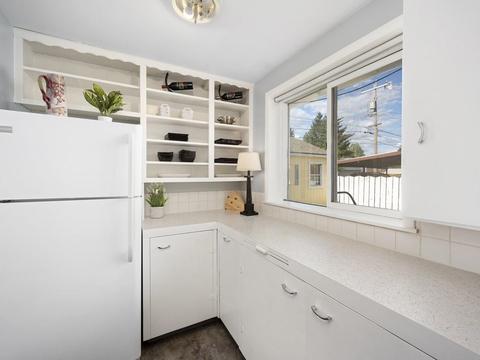529 E Sanson Ave, Spokane, WA 99207 photo 12