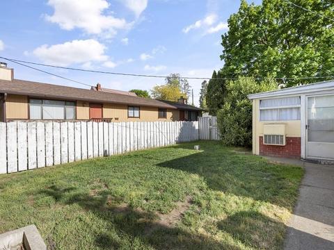 529 E Sanson Ave, Spokane, WA 99207 photo 18