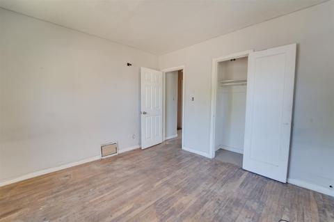 528 E Longfellow Ave, Spokane, WA 99207 photo 9
