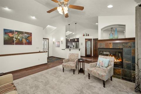 32 E Lindsey Ln, Spokane, WA 99208 photo 7