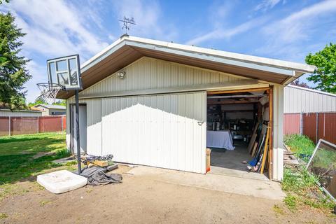 703 E Cascade Pl, Spokane, WA 99208 photo 22