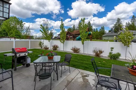 613 E Canterbury Ln, Colbert, WA 99005 photo 22