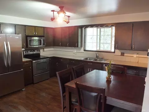 3919 E 36th Ave, Spokane, WA 99223 photo 2