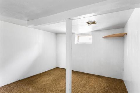 1008 E Baldwin Ave, Spokane, WA 99207 photo 34
