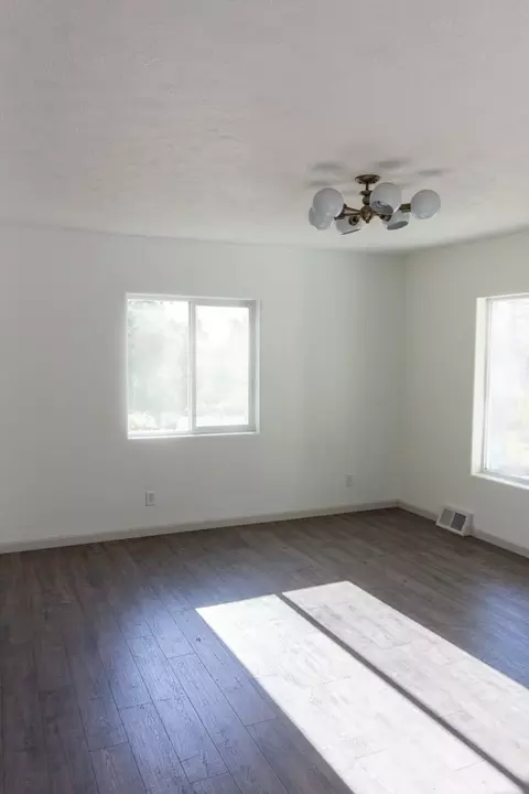 3904 E 8th Ave, Spokane, WA 99202 photo 17