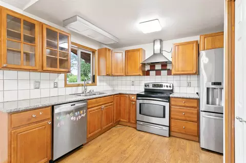 3907 E 29th Ave, Spokane, WA 99223 photo 8