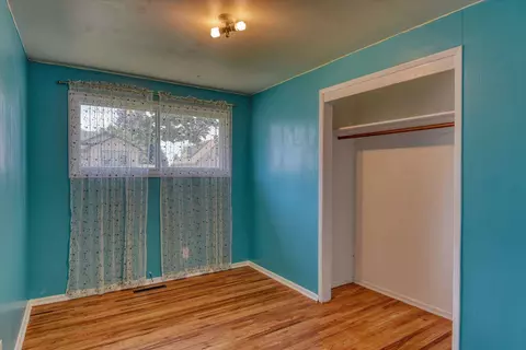 527 E Olympic Ave, Spokane, WA 99207 photo 12