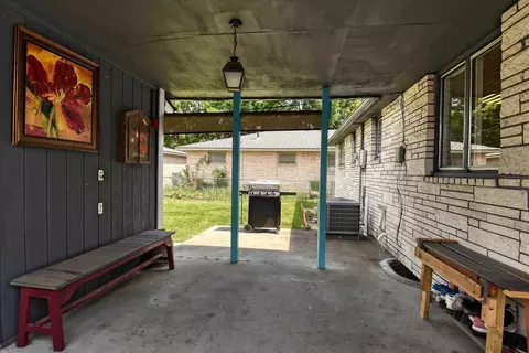 527 E Olympic Ave, Spokane, WA 99207 photo 24