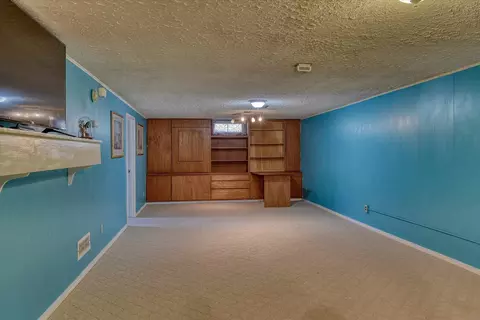 527 E Olympic Ave, Spokane, WA 99207 photo 15