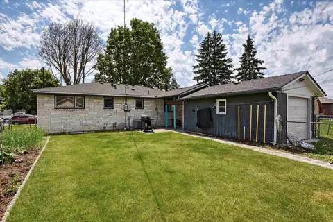 527 E Olympic Ave, Spokane, WA 99207 photo 22