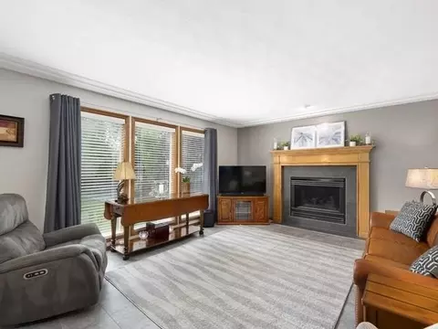 716 E Huron Dr, Spokane, WA 99208 photo 6