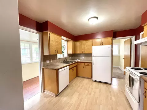 3624 E 6th Ave, Spokane, WA 99202 photo 5