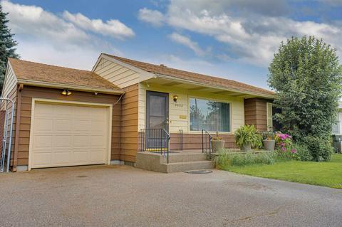 2408 E Hoffman Ave, Spokane, WA 99207 photo 1