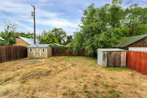 814 E Hoffman Ave, Spokane, WA 99207 photo 18