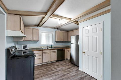 814 E Hoffman Ave, Spokane, WA 99207 photo 10