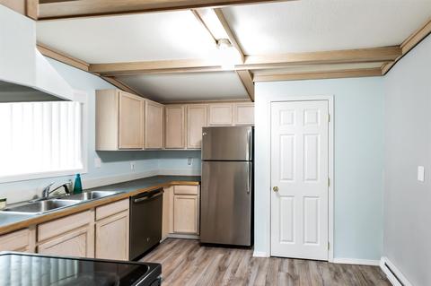 814 E Hoffman Ave, Spokane, WA 99207 photo 9