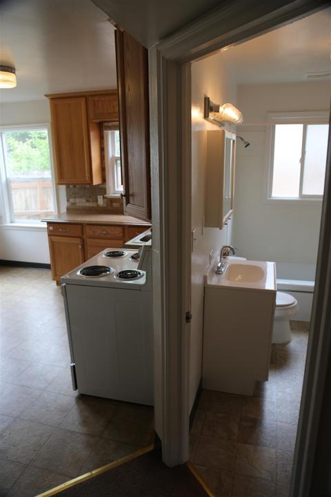 728 E 37th Ave, Spokane, WA 99203 photo 10