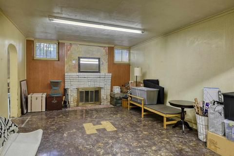 930 E 16th Ave, Spokane, WA 99203 photo 32